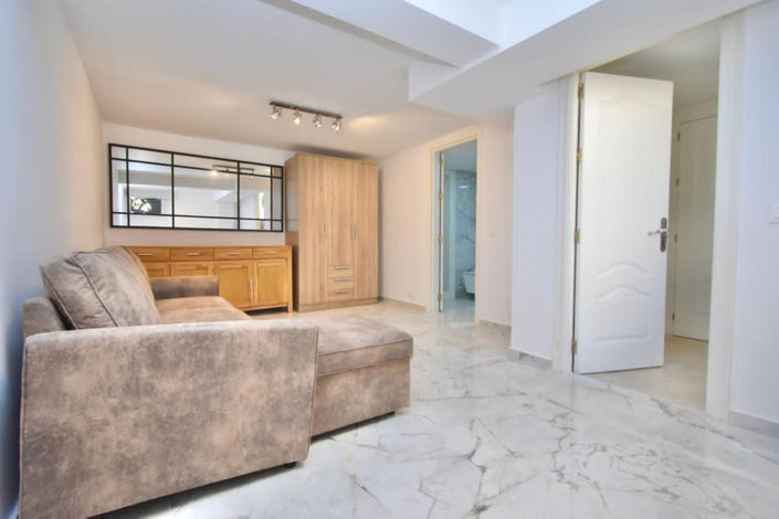 Image No.6-4 Bed Townhouse for sale