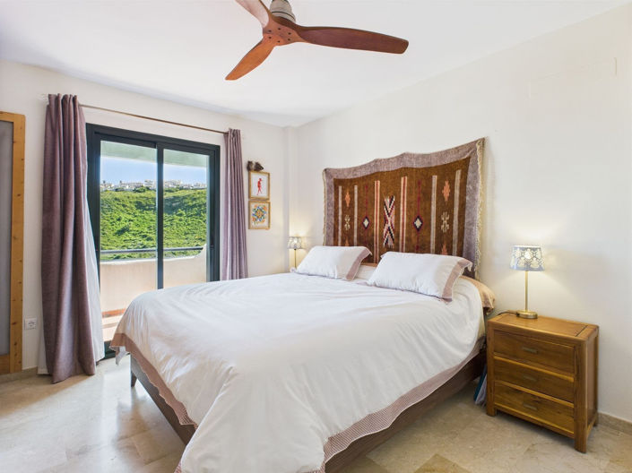 Image No.10-3 Bed Townhouse for sale