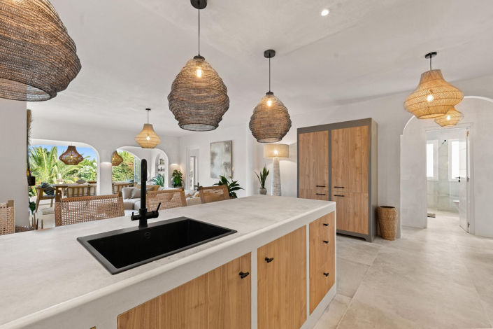 Image No.14-4 Bed Villa for sale