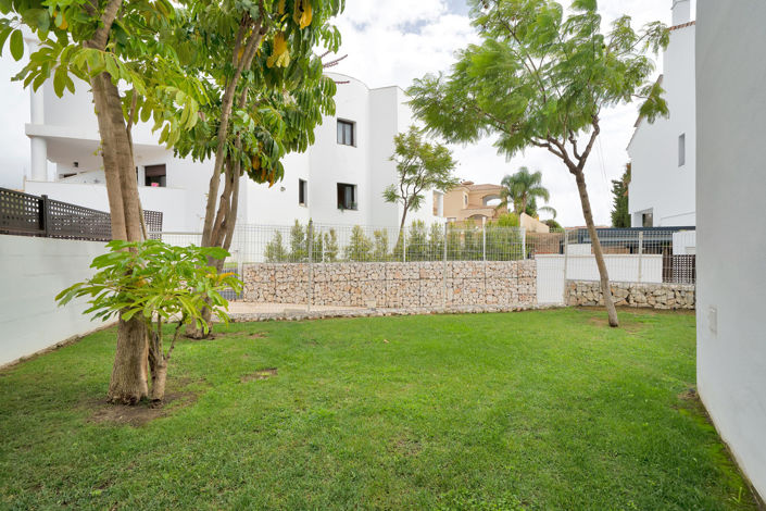 Image No.3-3 Bed Villa for sale