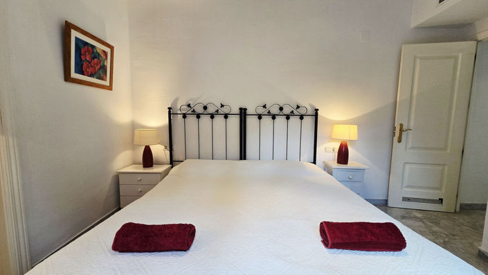 Image No.8-2 Bed Apartment for sale