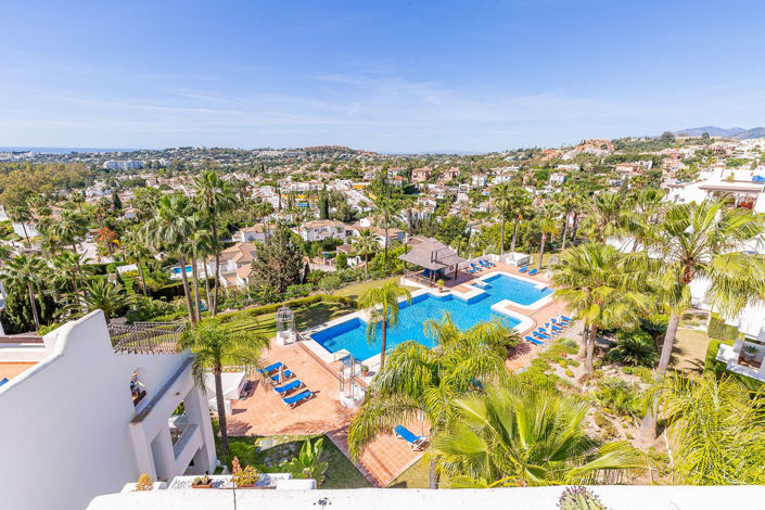 Image No.1-Penthouse de 2 chambres à vendre à Nueva Andalucia