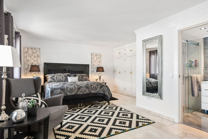 Image No.9-3 Bed Townhouse for sale