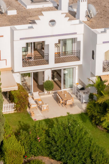 Image No.1-4 Bed Townhouse for sale