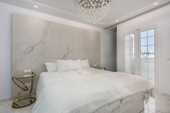 Image No.11-3 Bed Townhouse for sale