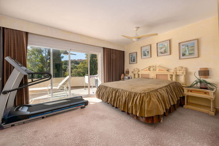 Image No.13-3 Bed Apartment for sale