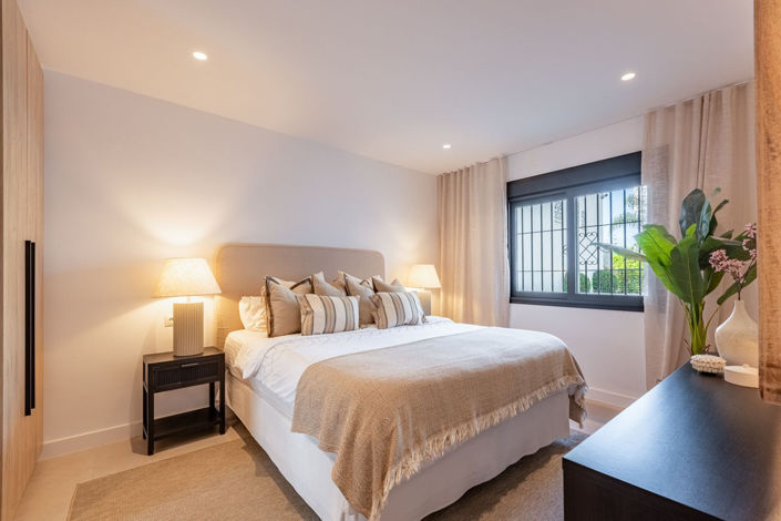 Image No.13-2 Bed Apartment for sale