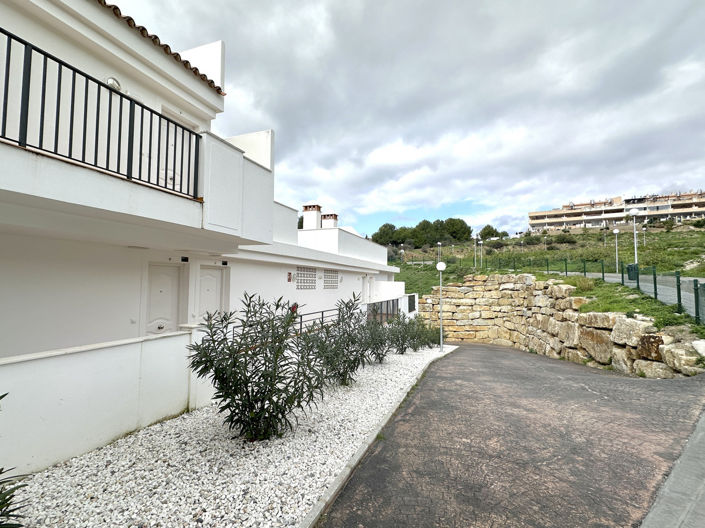 Image No.2-Appartement de 2 chambres à vendre à Casares