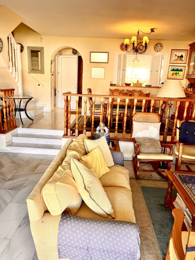 Image No.4-3 Bed Townhouse for sale