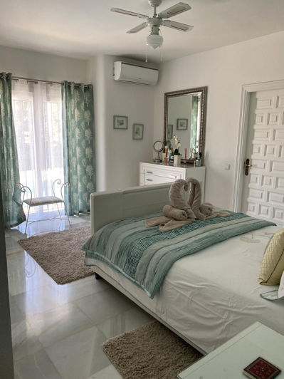 Image No.11-Villa de 4 chambres à vendre à El Paraiso