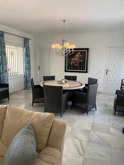 Image No.7-Villa de 4 chambres à vendre à El Paraiso