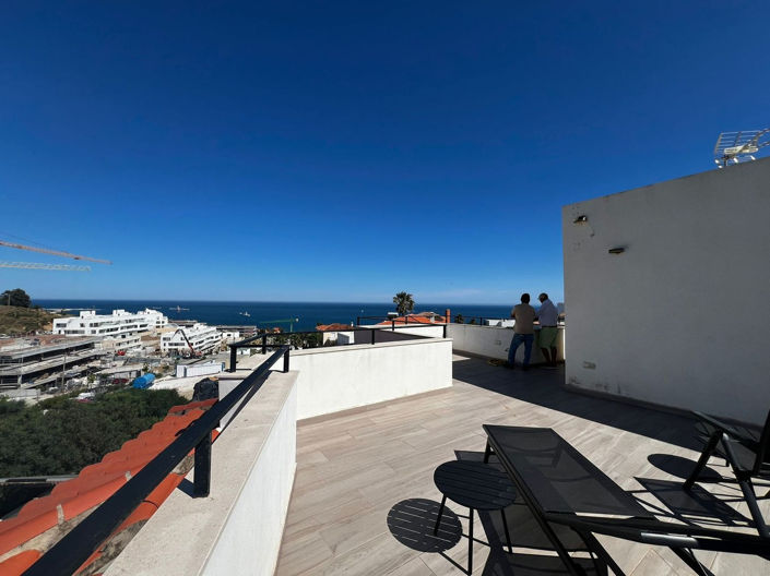 Image No.4-Villa de 4 chambres à vendre à Estepona