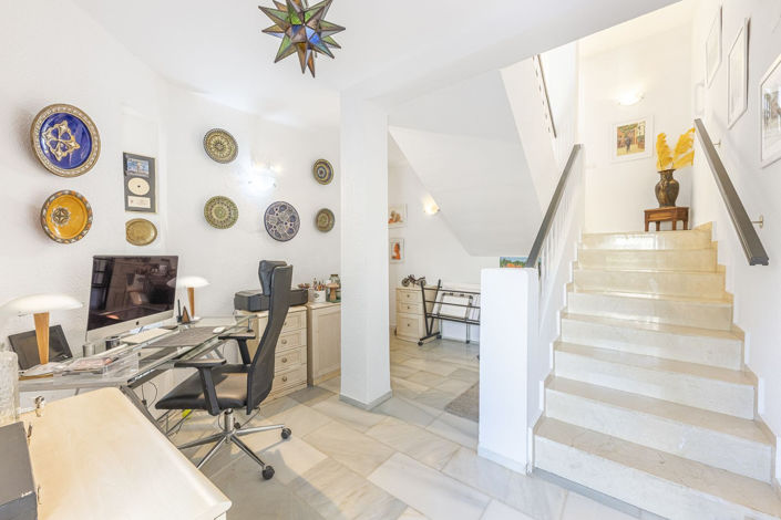 Image No.6-3 Bed Villa for sale