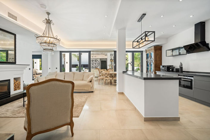 Image No.10-Villa de 4 chambres à vendre à Marbesa