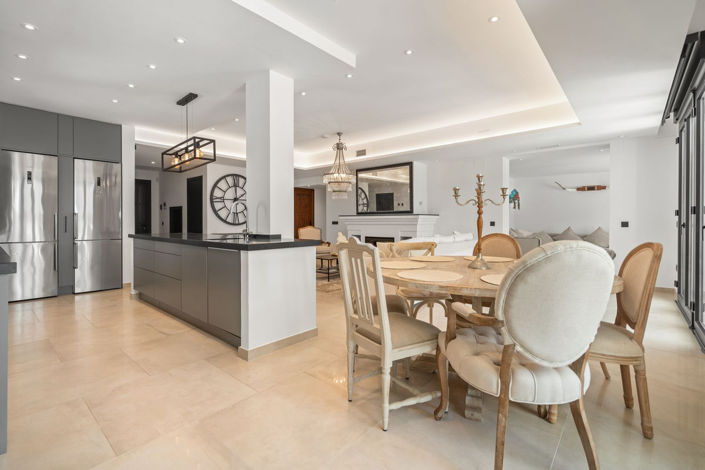 Image No.11-Villa de 4 chambres à vendre à Marbesa