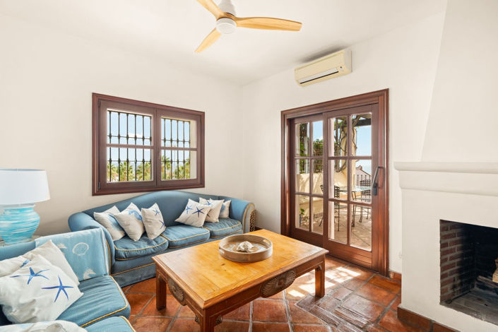 Image No.7-Villa de 5 chambres à vendre à La Duquesa