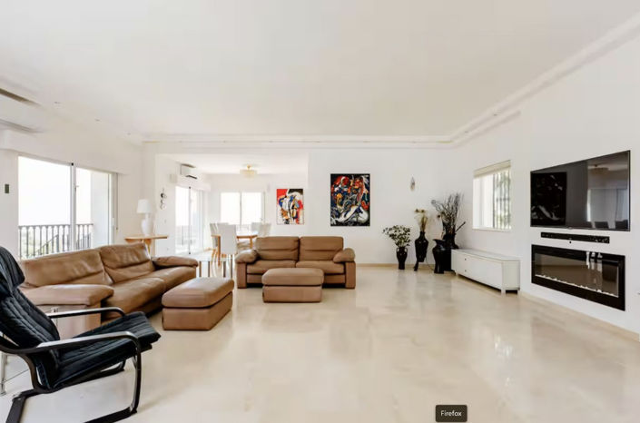 Image No.3-Villa de 5 chambres à vendre à Valtocado