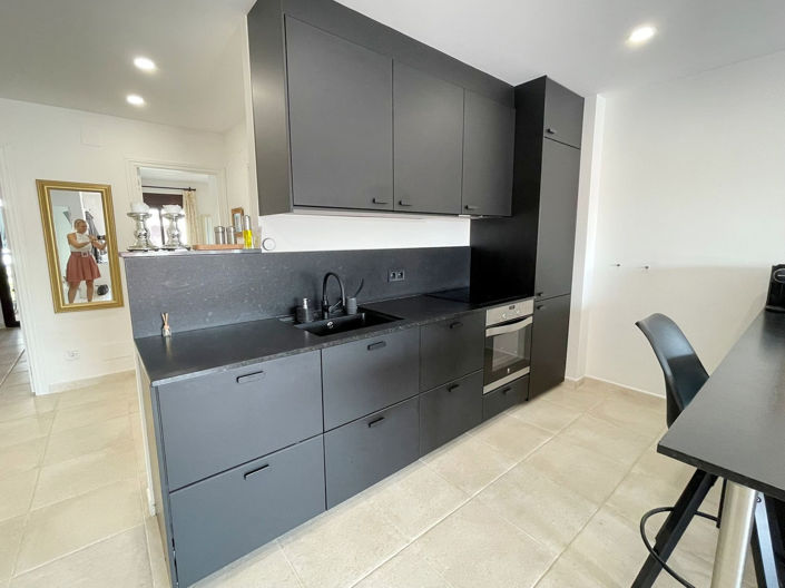 Image No.7-3 Bed Apartment for sale