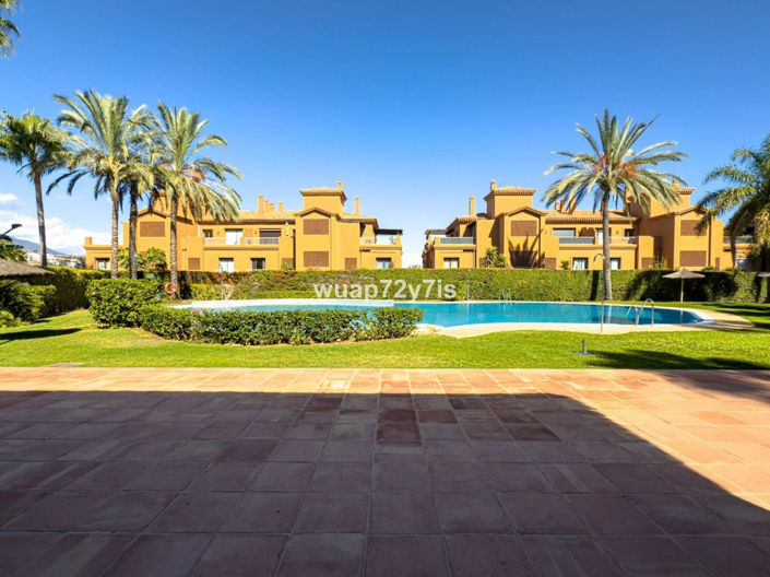 Image No.1-Appartement de 3 chambres à vendre à Estepona
