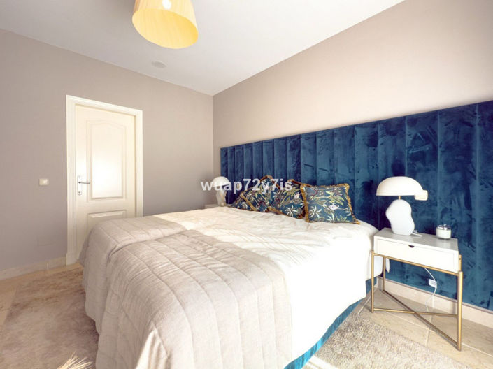 Image No.12-3 Bed Apartment for sale