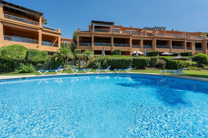 Image No.1-Appartement de 2 chambres à vendre à Estepona