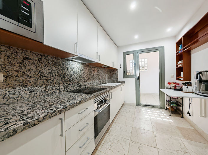 Image No.6-2 Bed Apartment for sale