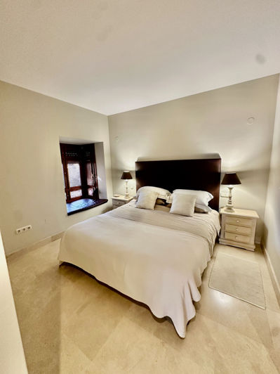 Image No.8-3 Bed Apartment for sale