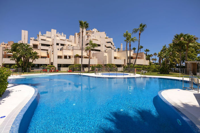 Image No.1-Penthouse de 3 chambres à vendre à Estepona