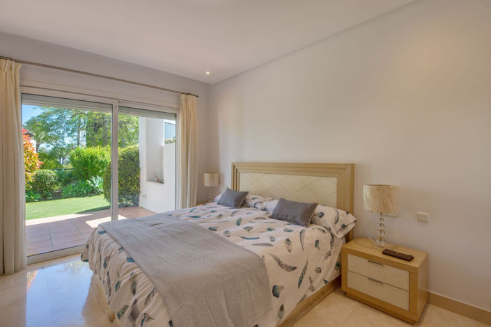 Image No.10-3 Bed Apartment for sale