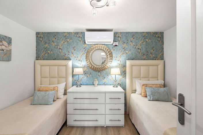 Image No.12-4 Bed Villa for sale