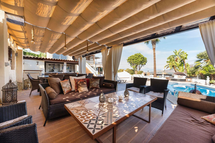 Image No.3-4 Bed Villa for sale