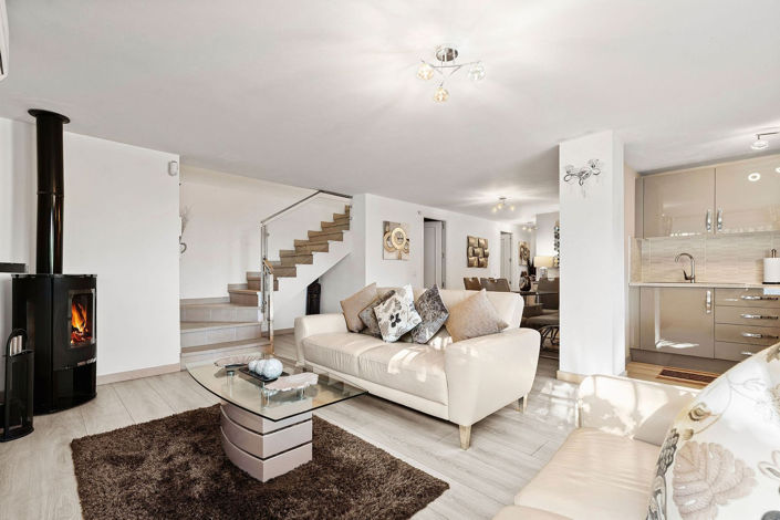 Image No.4-4 Bed Villa for sale