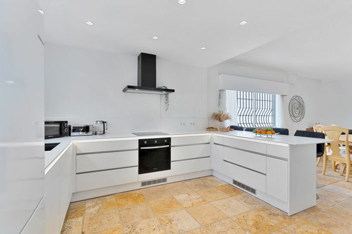 Image No.9-5 Bed Villa for sale