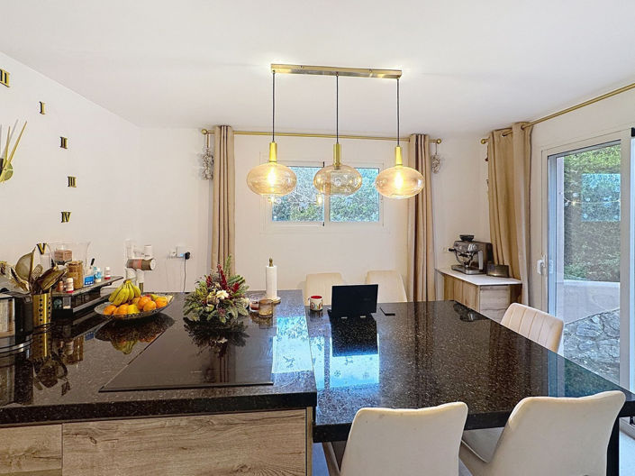 Image No.12-5 Bed Villa for sale