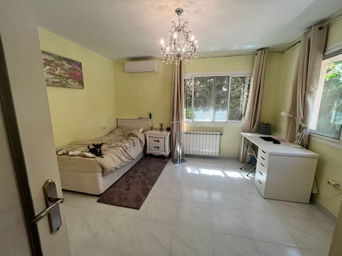 Image No.14-5 Bed Villa for sale