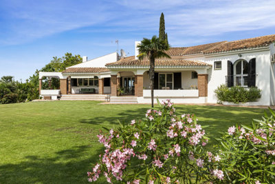 4 Bed Villa for sale