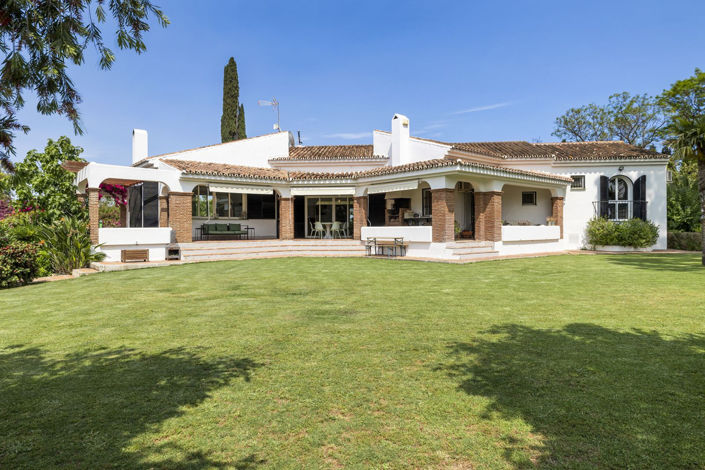 Image No.2-4 Bed Villa for sale