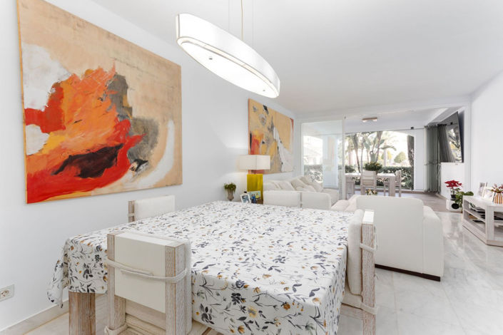 Image No.10-5 Bed Apartment for sale