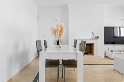 h030v4chwe617-dd5fcd4f0eb487dfa3803f7e20814c0