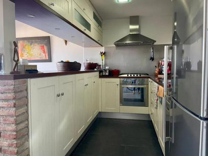 Image No.7-3 Bed Townhouse for sale