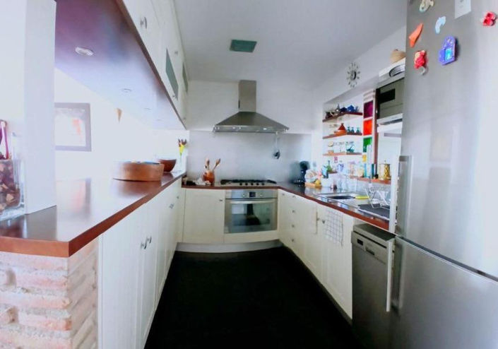 Image No.8-3 Bed Townhouse for sale