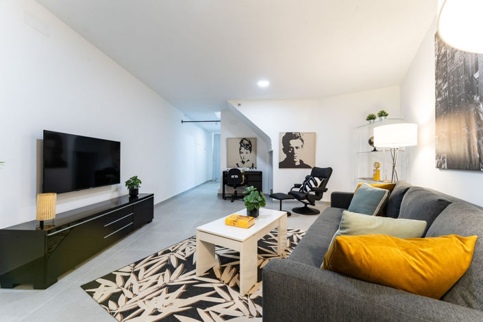 Image No.7-2 Bed Townhouse for sale