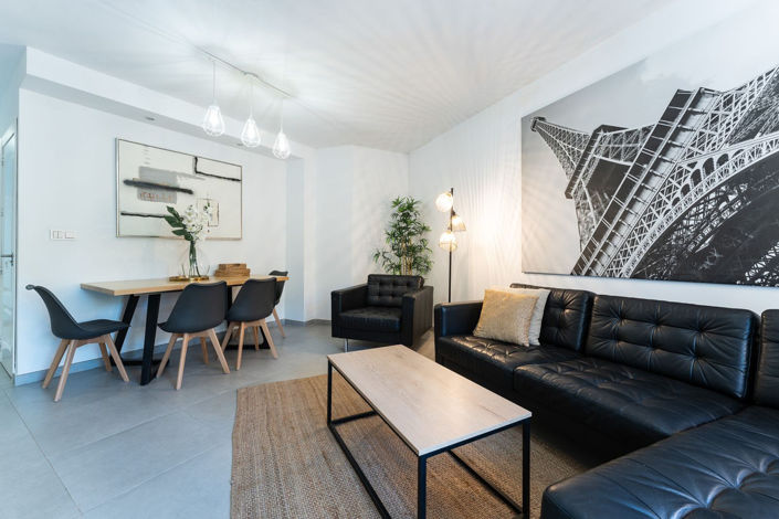 Image No.9-2 Bed Townhouse for sale