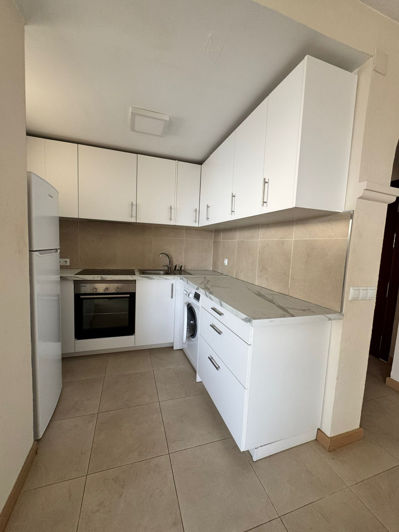 Image No.5-Appartement de 2 chambres à vendre à Estepona