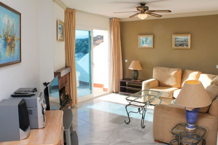 Image No.8-2 Bed Apartment for sale