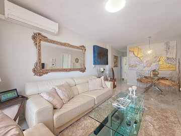 qo0cnyox5q12-53013098fcab6c38b1379cd33298e050