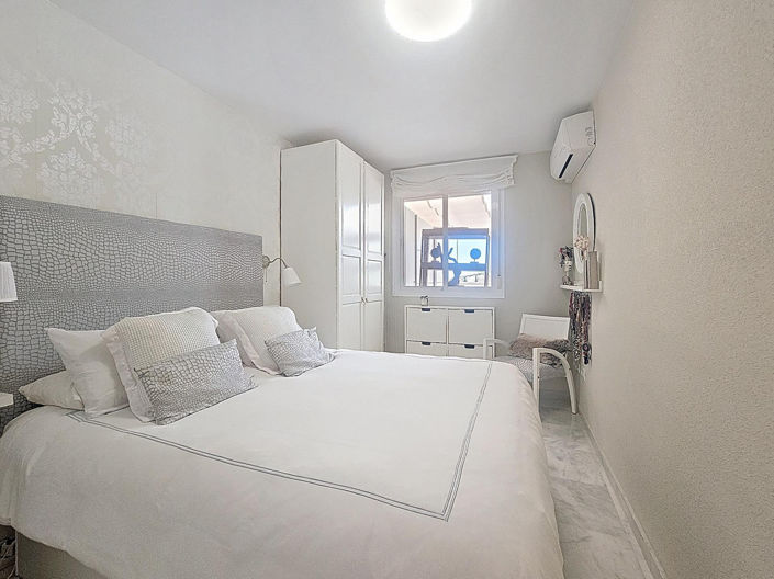 Image No.17-3 Bed Penthouse for sale