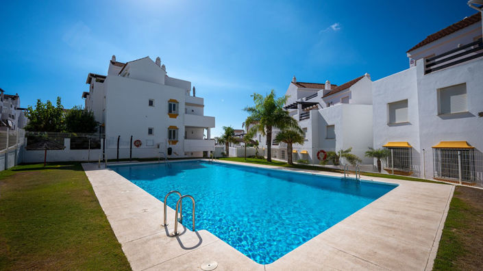 Image No.3-Appartement de 2 chambres à vendre à Estepona