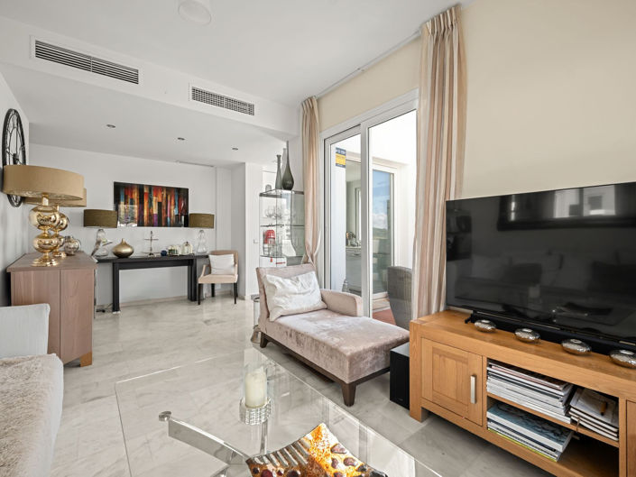 Image No.8-Appartement de 2 chambres à vendre à Estepona