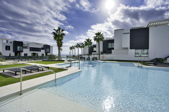 Image No.2-Maison de ville de 4 chambres à vendre à Estepona